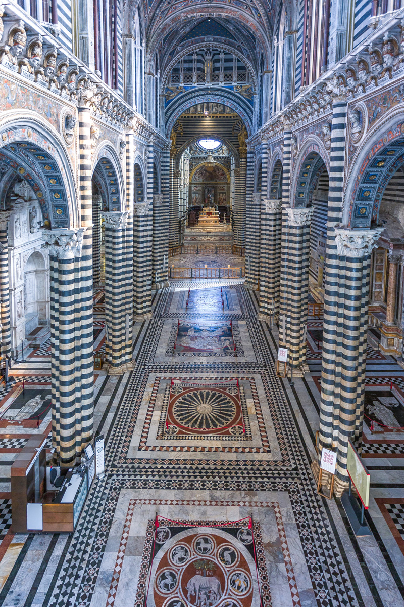Il pavimento del Duomo di Siena