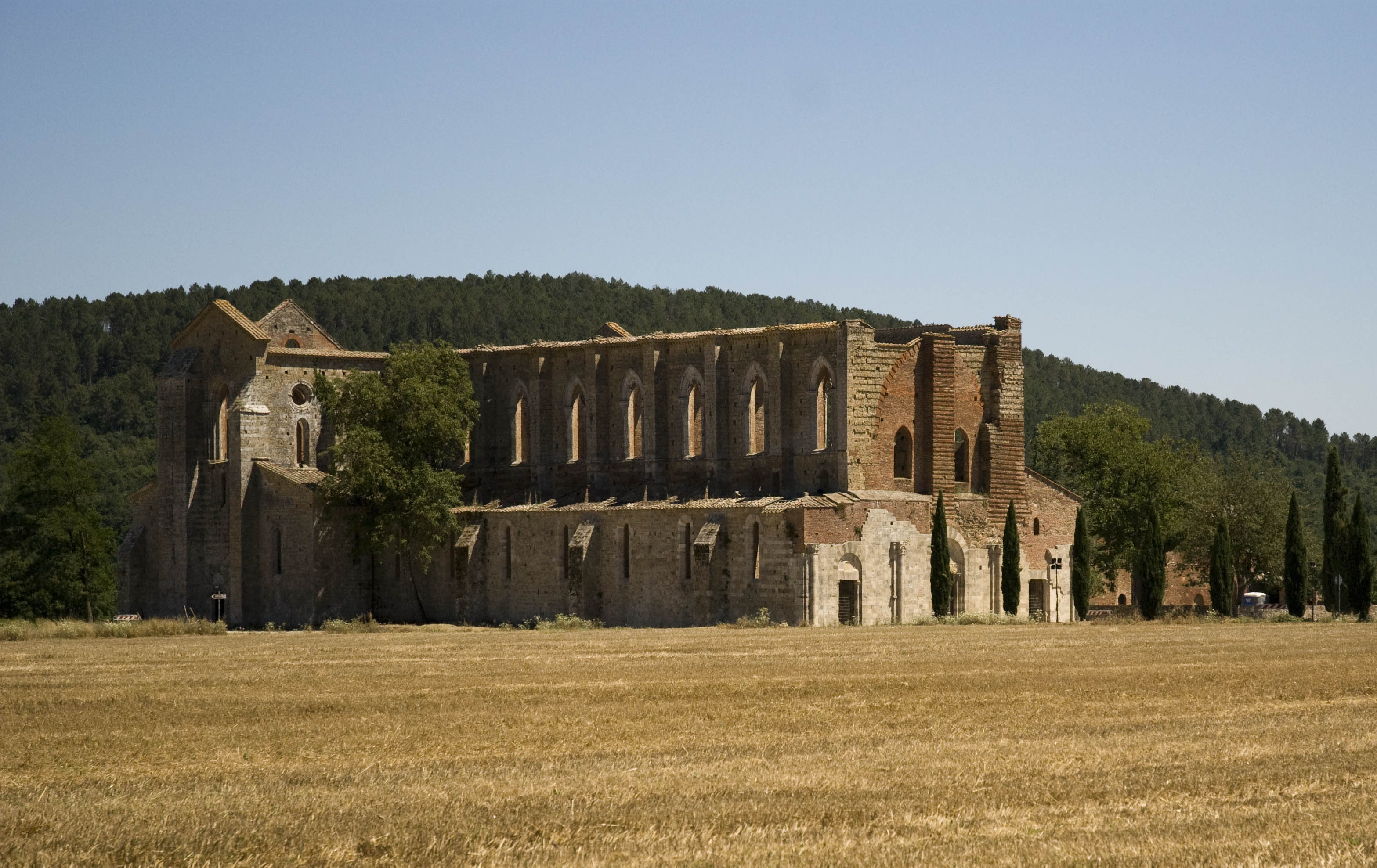 San Galgano: oltre il mito 3